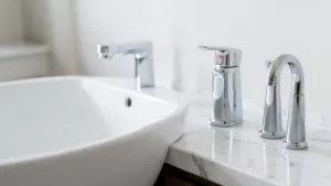 Jaka bateria do umywalki 50 cm