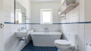 Mała łazienka 3m2 z wanną