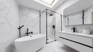 Nowoczesne łazienki z wanną i prysznicem